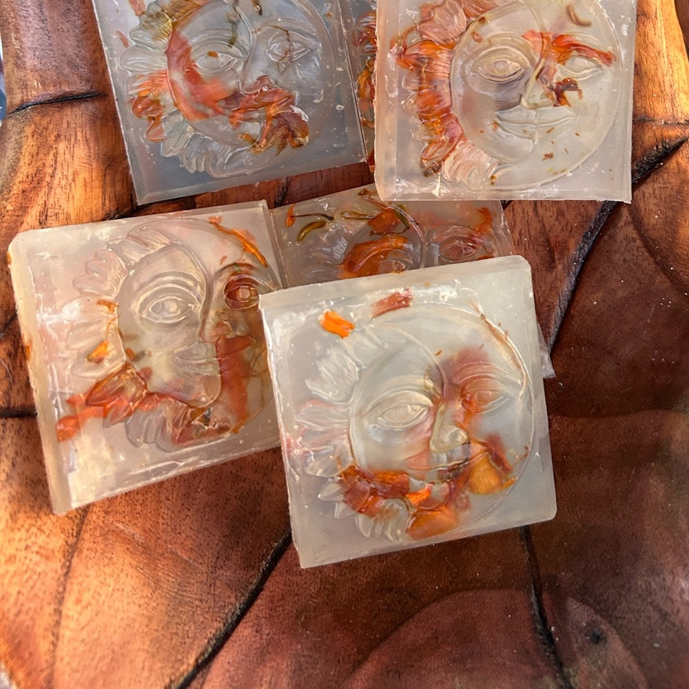 Honey orange soaps 🍯
